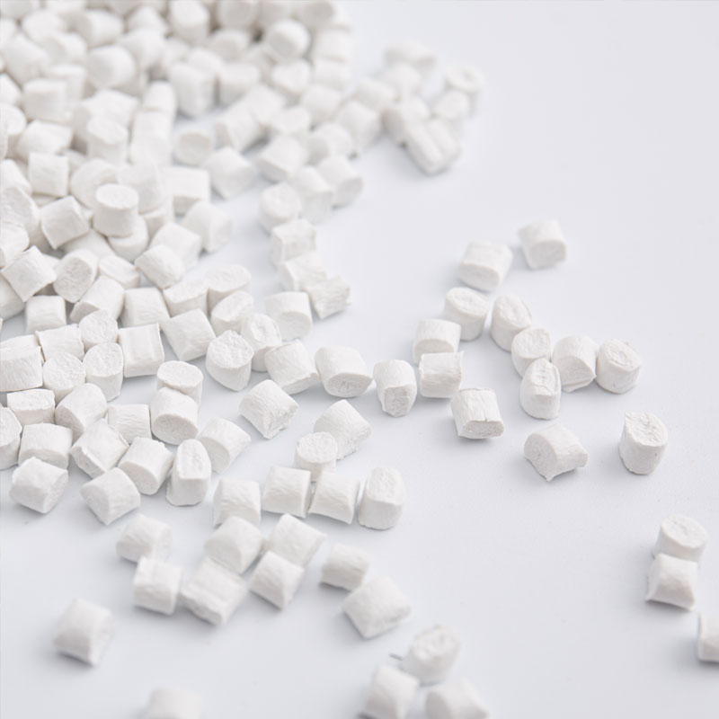LS PP 9204NC TA-4 UL94 5VA Polypropylénové (PP) granule spomaľujúce horenie